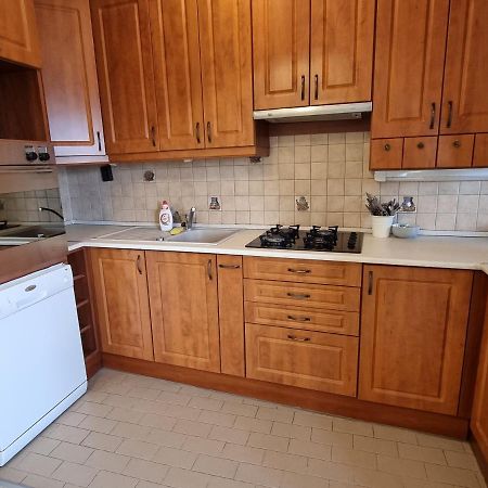 Apartmanhaz 2-6 Fonek Appartement Pécs Buitenkant foto